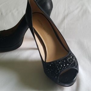 Antonio Melani, Dress pump, peeptoe,black,rhinstones/sequin, size 10, like NEW